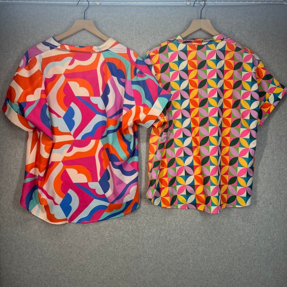 SSYS The Label Womens Short Sleeve V-Neck Geometric Abstract Print Tops Lot of 2 - Picture 9 of 10